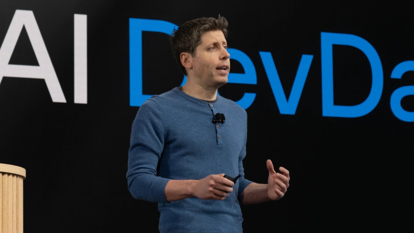 Microsoft defende auditoria externa e rejeita ideia de IA com direitos em novo código de conduta
