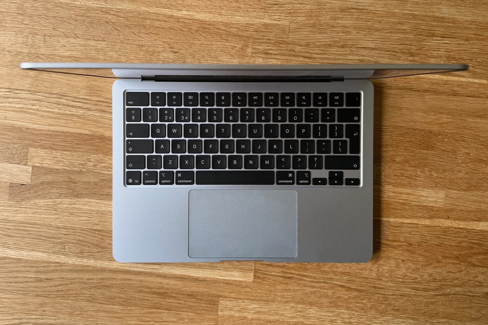 Apple lança macOS 27 Golden Gate e encerra suporte a Macs Intel