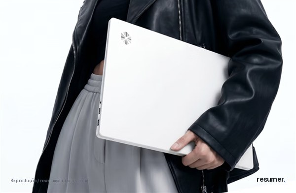 Ultrabook Mechrevo StarYao 15 com tela OLED e bateria de 90Whr
