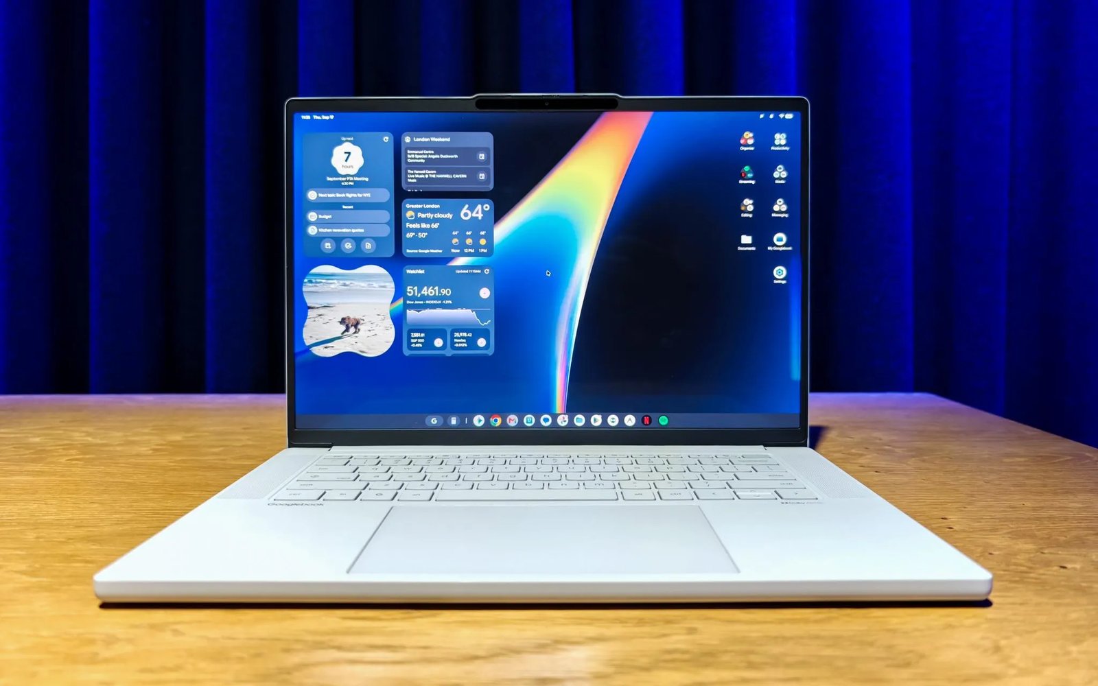 Google lança Googlebook, laptop Android com integração com smartphones